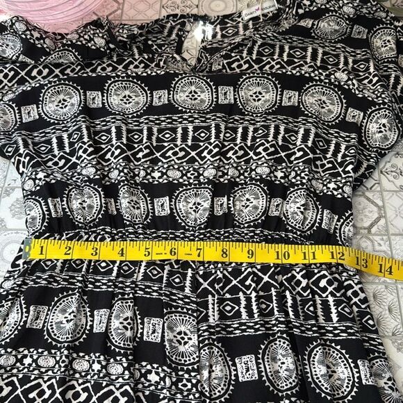 Dainty Hooligan Monochrome Patterned Playsuit - Picture 10 of 12